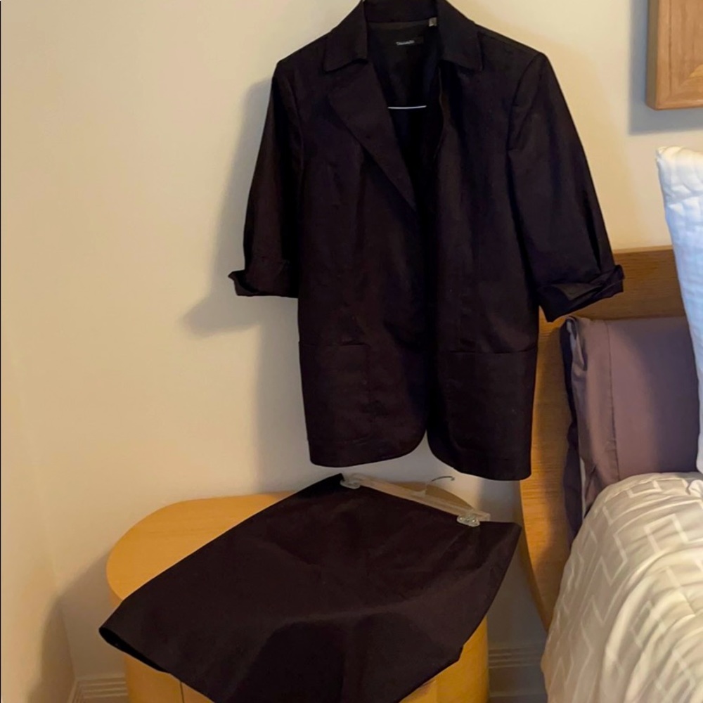 Women’s skirt suit set
